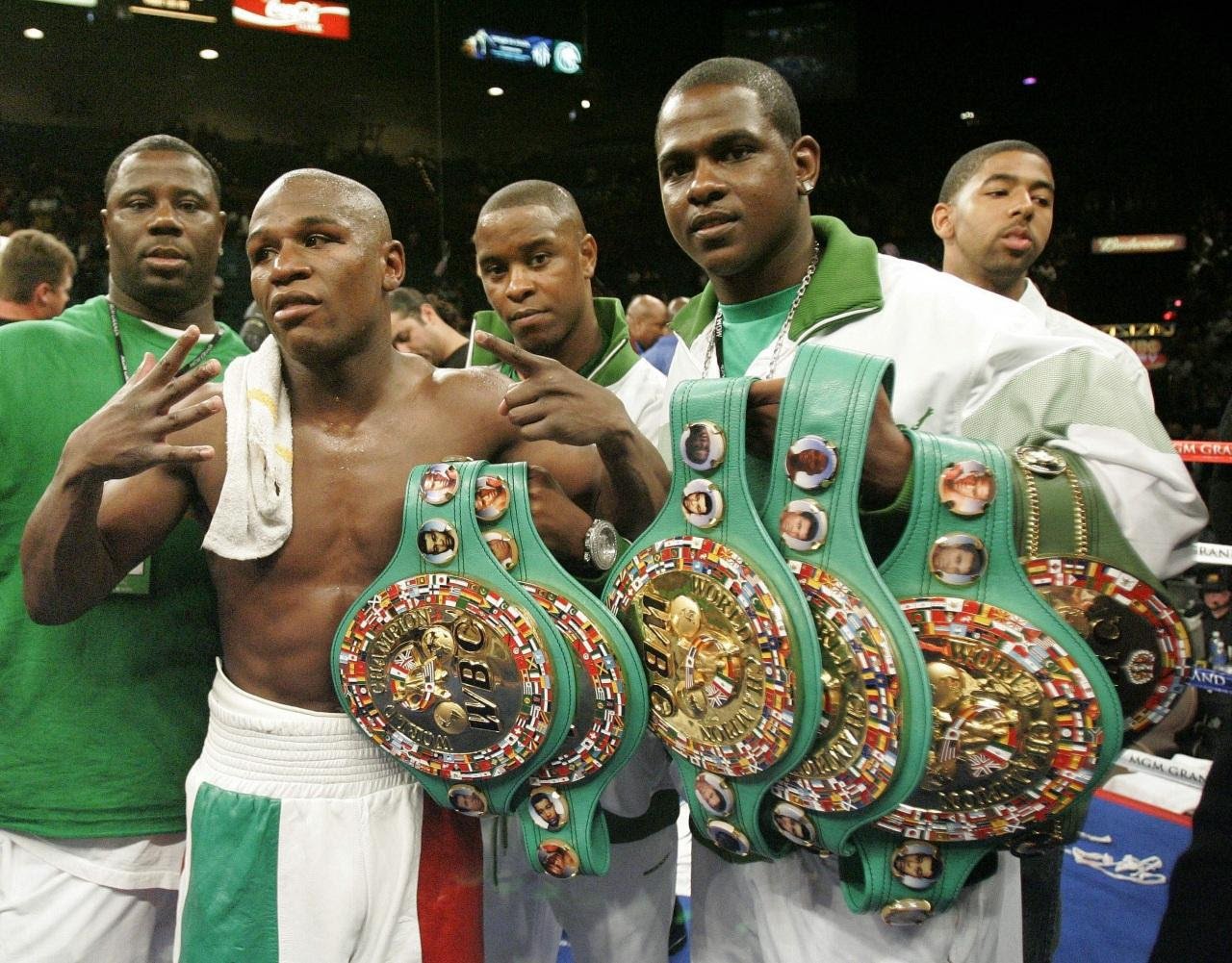 Floyd Mayweather: "There Will Never Be A Fighter Better Than Me, Never!"