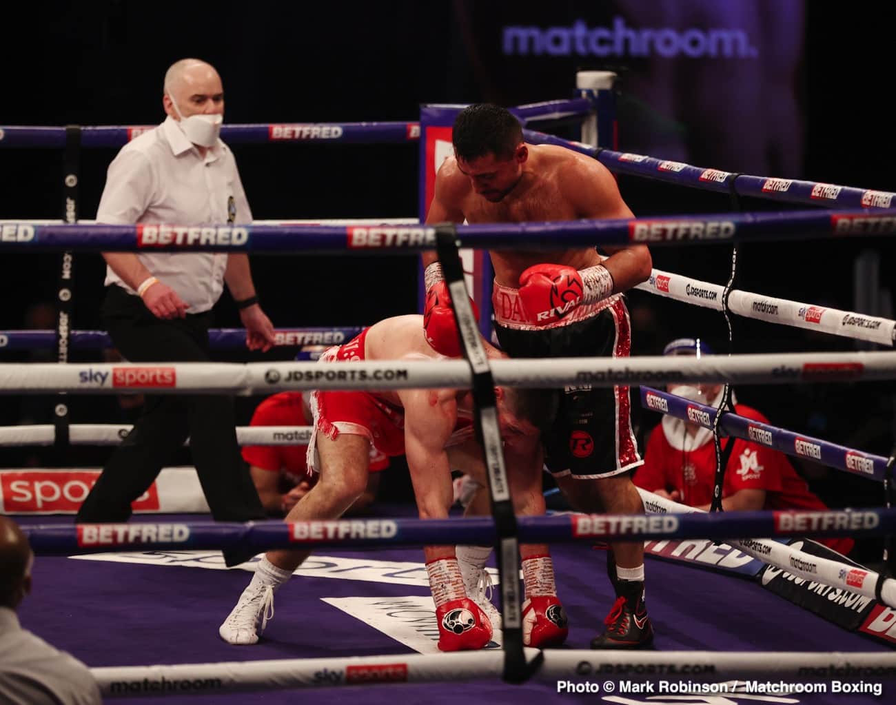 David Avanesyan obliterates Josh Kelly - Boxing Results