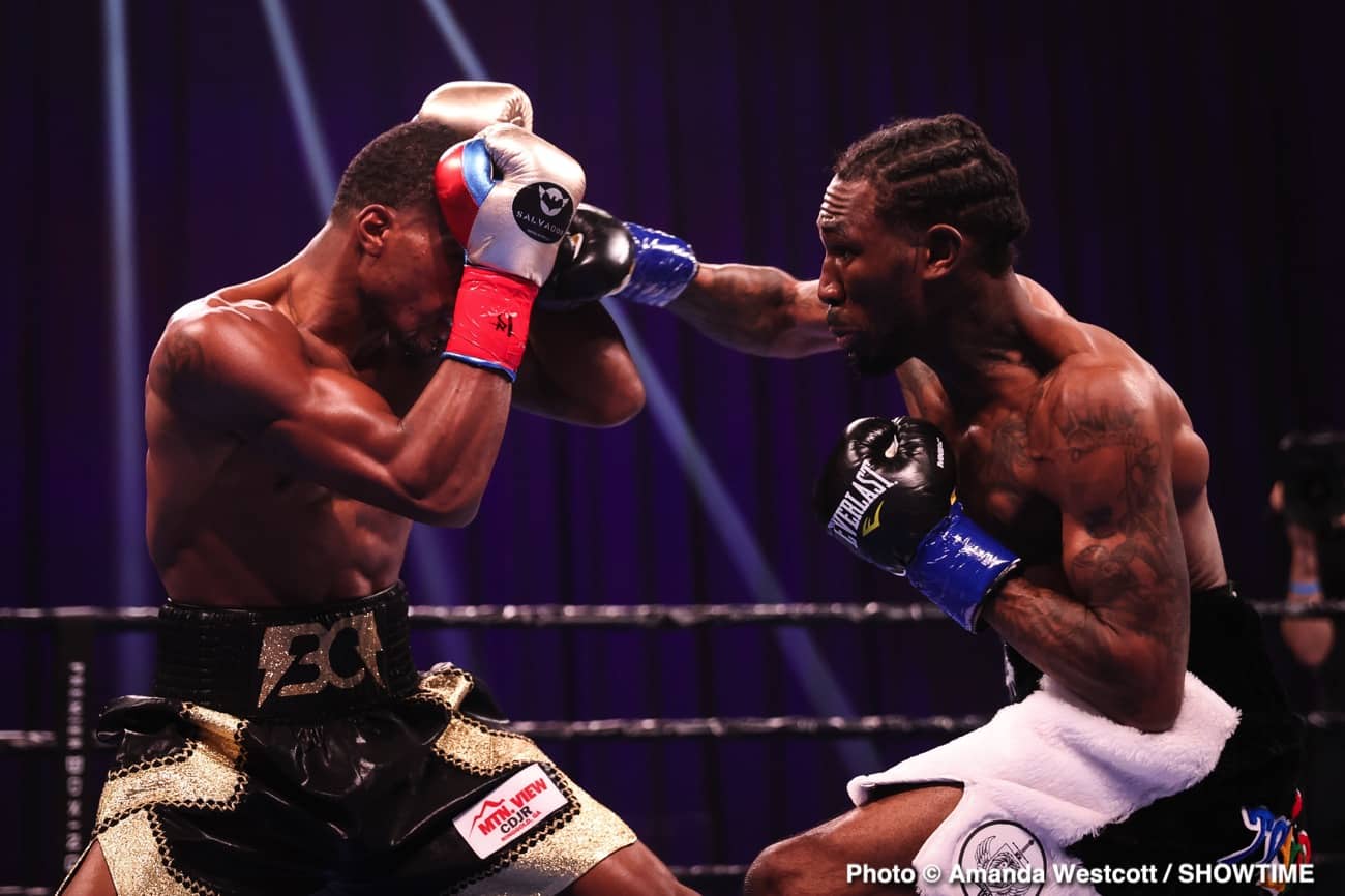 Adrien Broner defeats Jovanie Santiago in The Comeback - Boxing Results