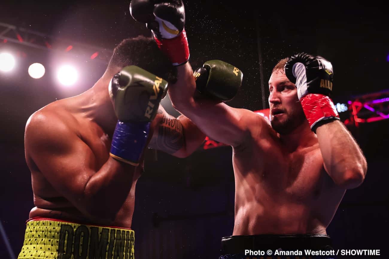 Adrien Broner defeats Jovanie Santiago in The Comeback - Boxing Results