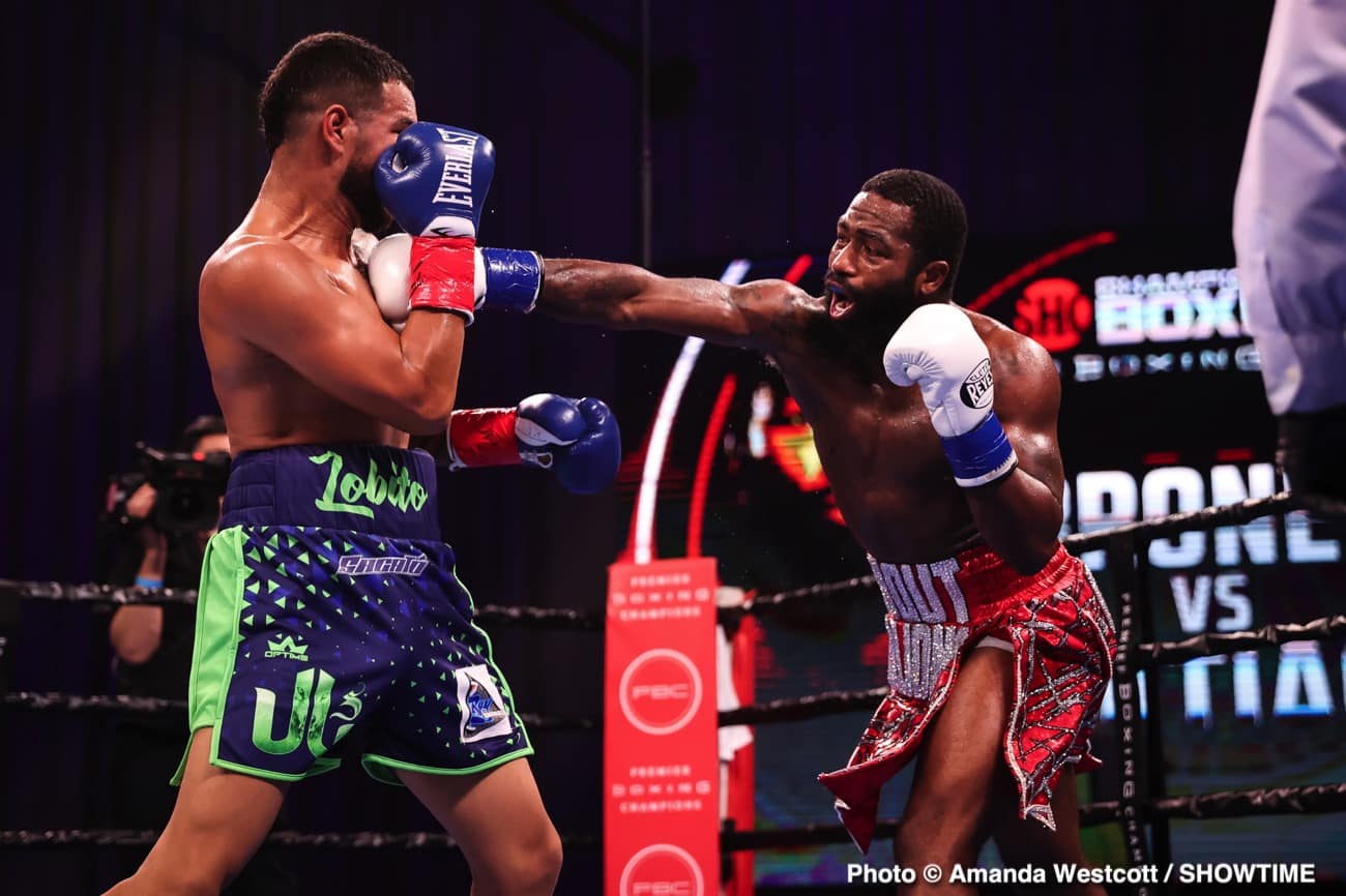 Adrien Broner defeats Jovanie Santiago in The Comeback - Boxing Results