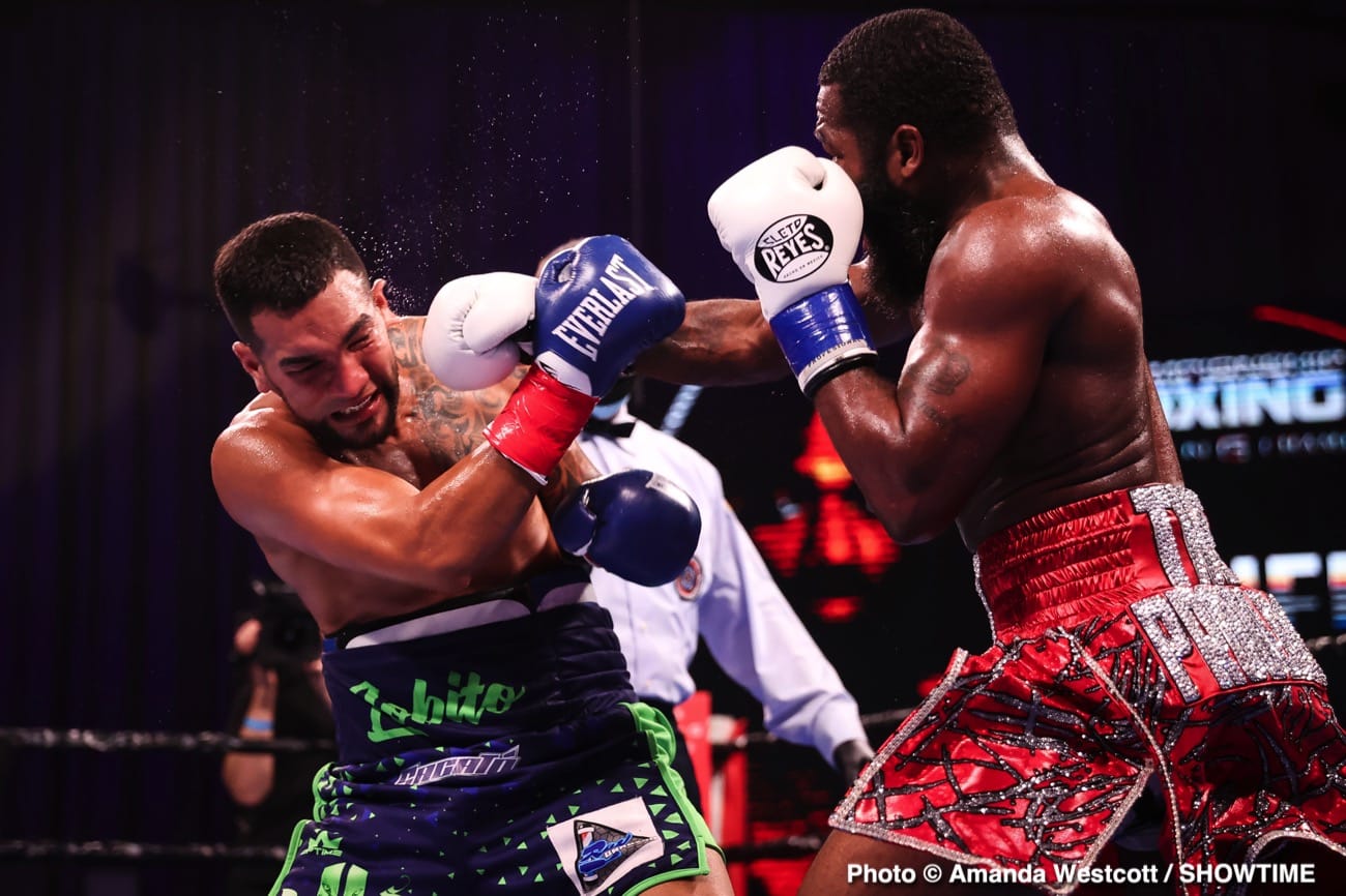 Adrien Broner defeats Jovanie Santiago in The Comeback - Boxing Results