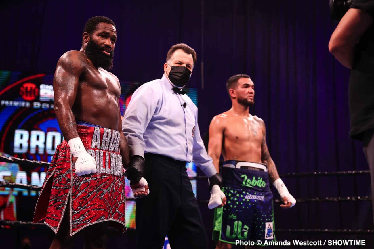 Adrien Broner defeats Jovanie Santiago in The Comeback - Boxing Results