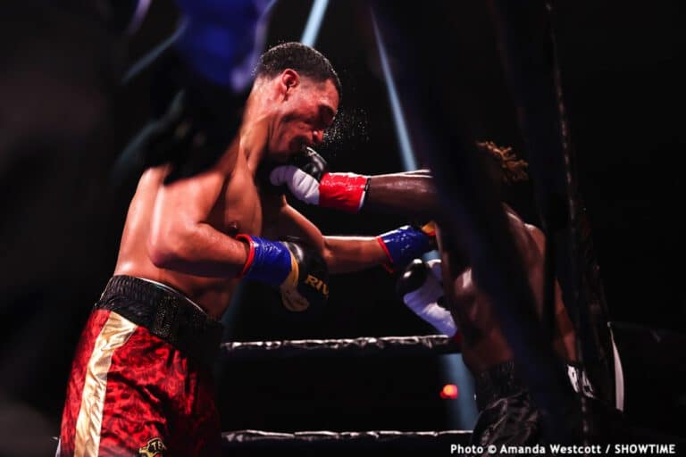 Jermall Charlo laughs at David Benavidez's performance against Ronald Ellis