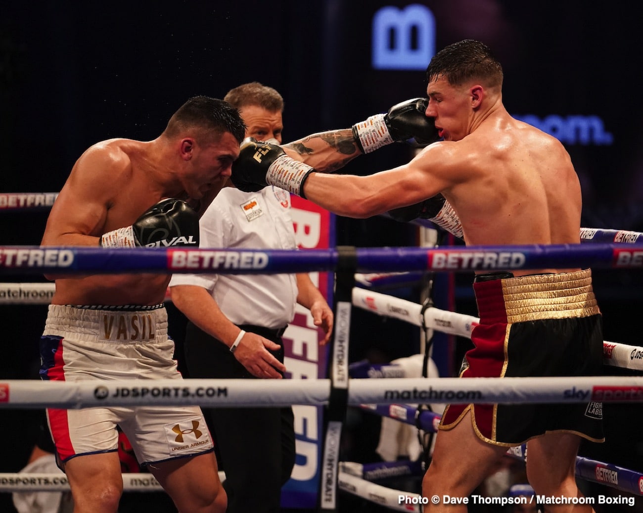 Photos: Okolie stops Glowacki in 6th to win WBO cruiserweight crown