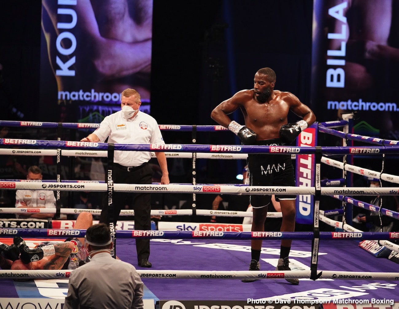 Photos: Okolie stops Glowacki in 6th to win WBO cruiserweight crown