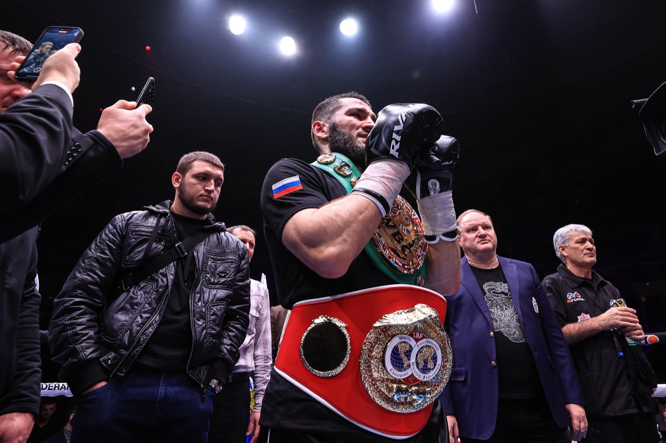 Artur Beterbiev - Marcus Browne LIVE action results from Montreal