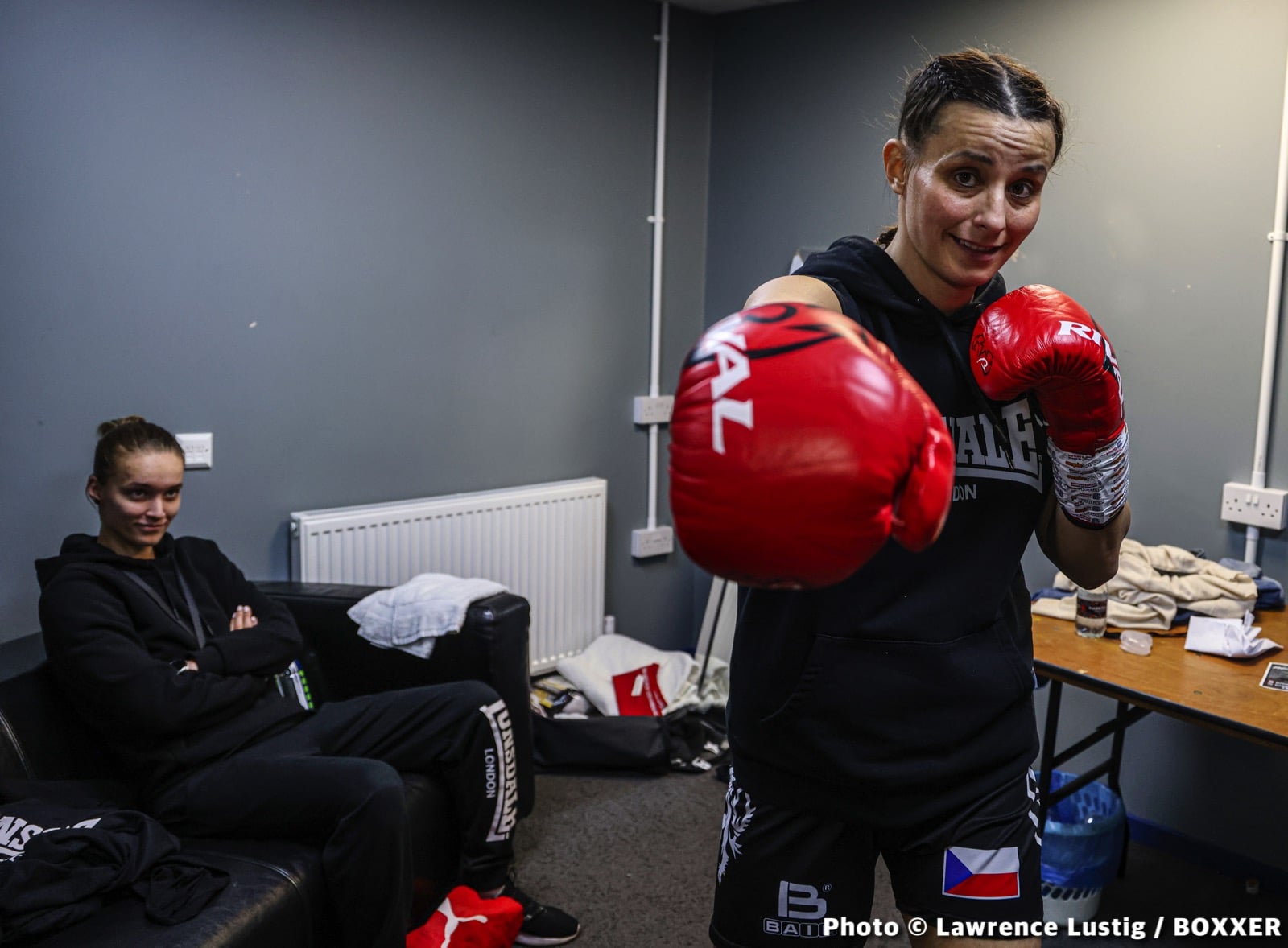 Photos: Savannah Marshall Knocks Out Hermans In Newcastle