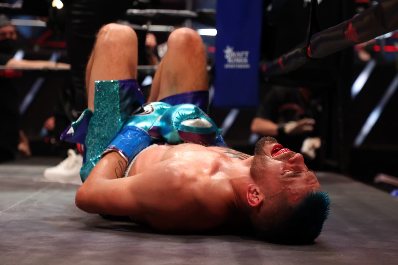 Paul destroys Askren, Prograis defeats Redkach & Cunningham Wins - Boxing Results