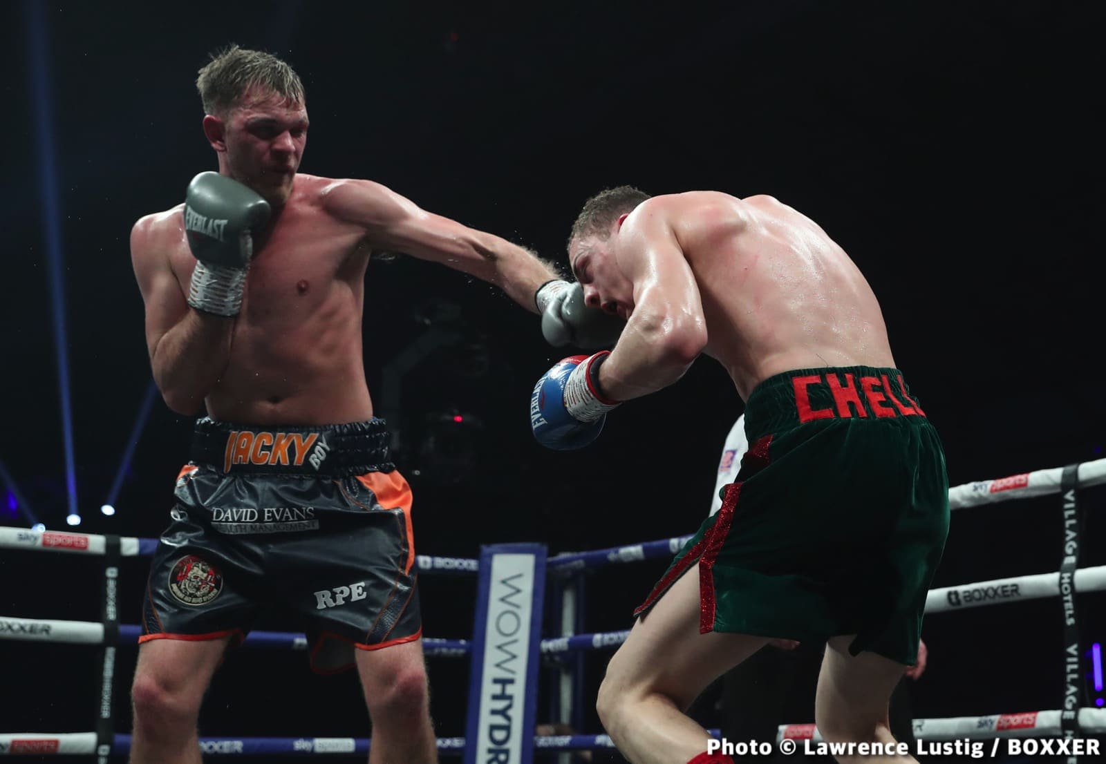 Photos: Savannah Marshall Knocks Out Hermans In Newcastle