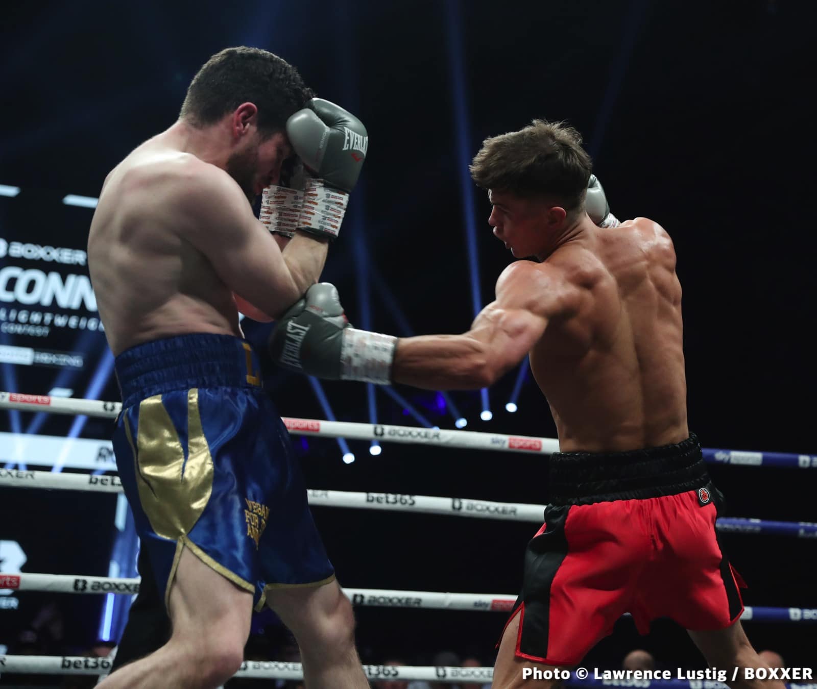 Photos: Savannah Marshall Knocks Out Hermans In Newcastle