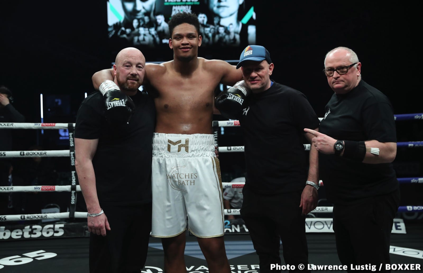 Photos: Savannah Marshall Knocks Out Hermans In Newcastle