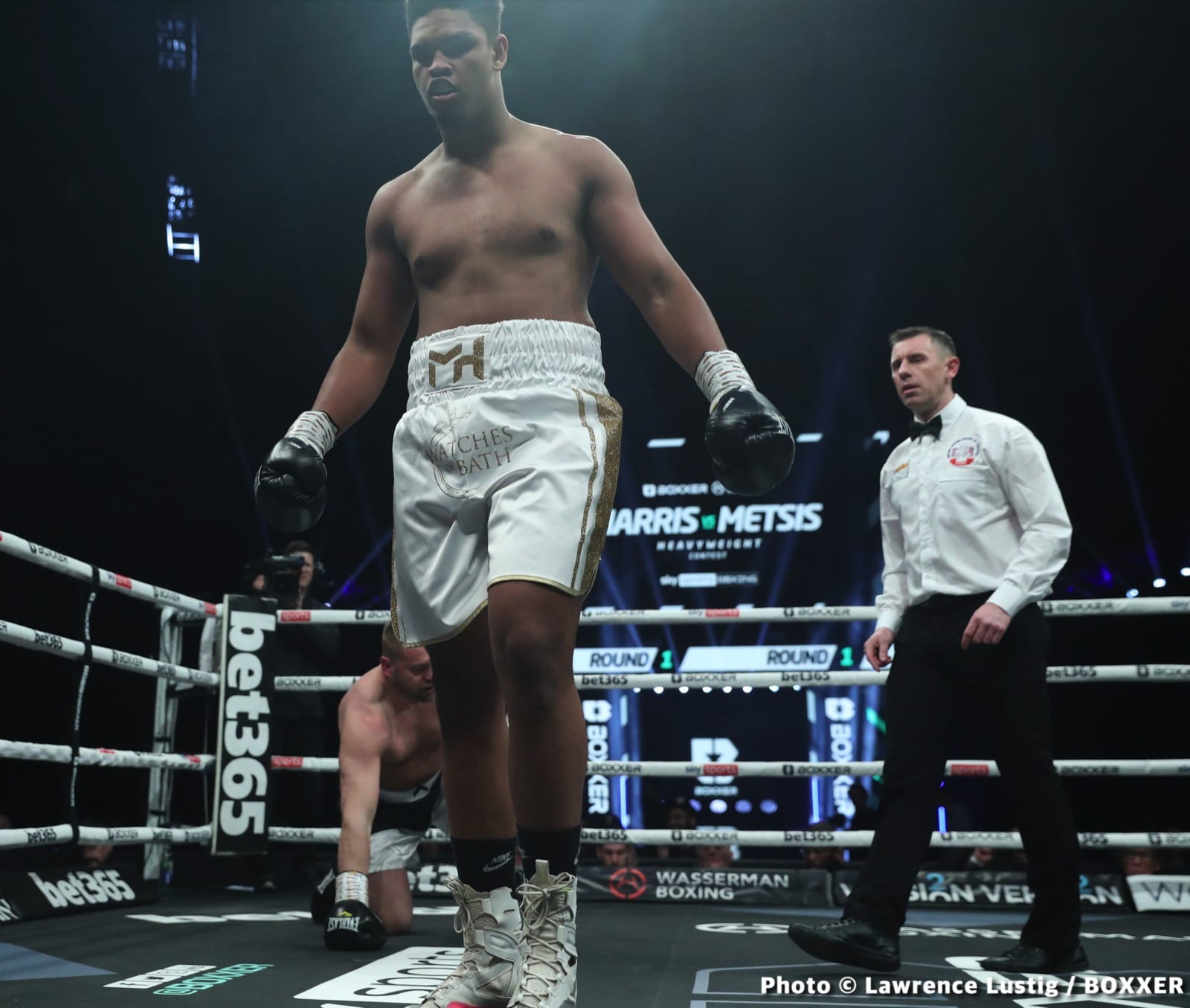 Photos: Savannah Marshall Knocks Out Hermans In Newcastle