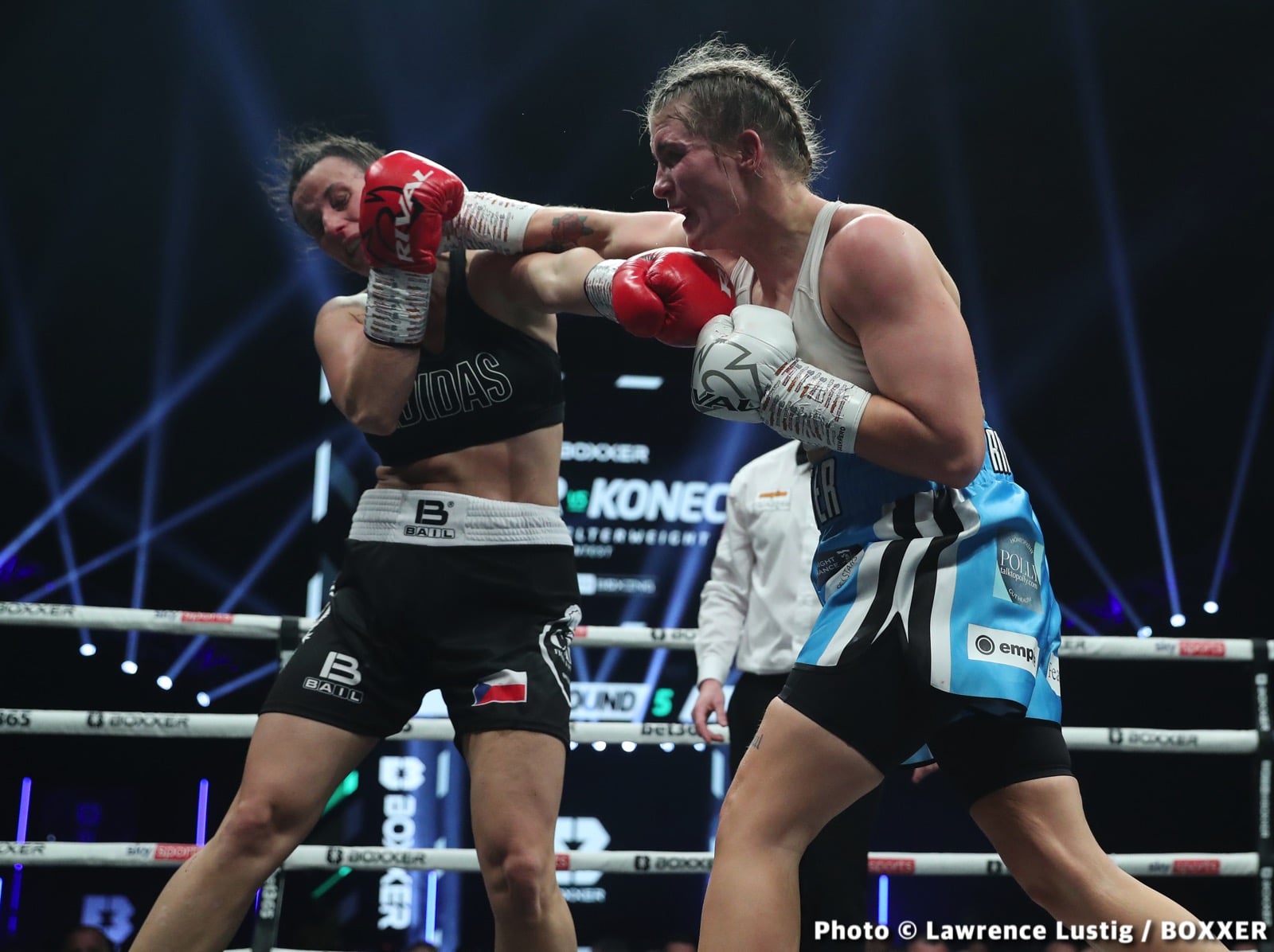 Photos: Savannah Marshall Knocks Out Hermans In Newcastle