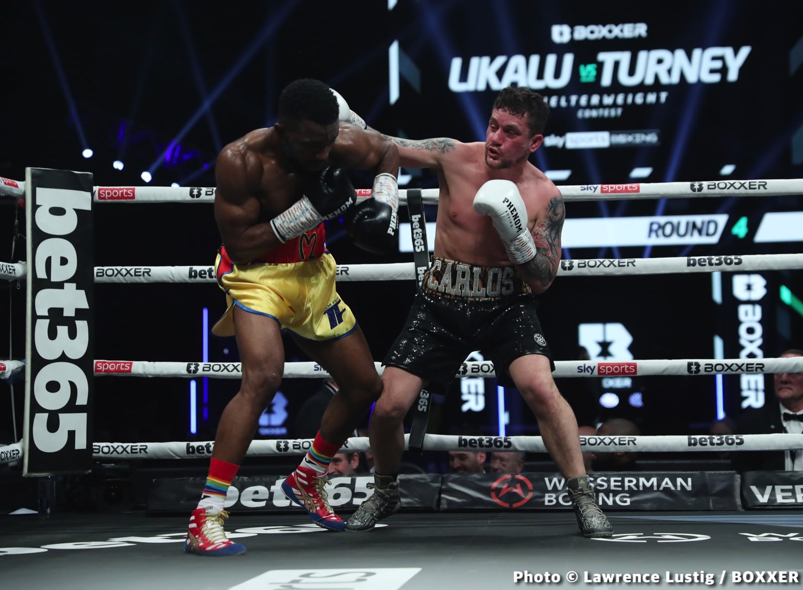 Photos: Savannah Marshall Knocks Out Hermans In Newcastle