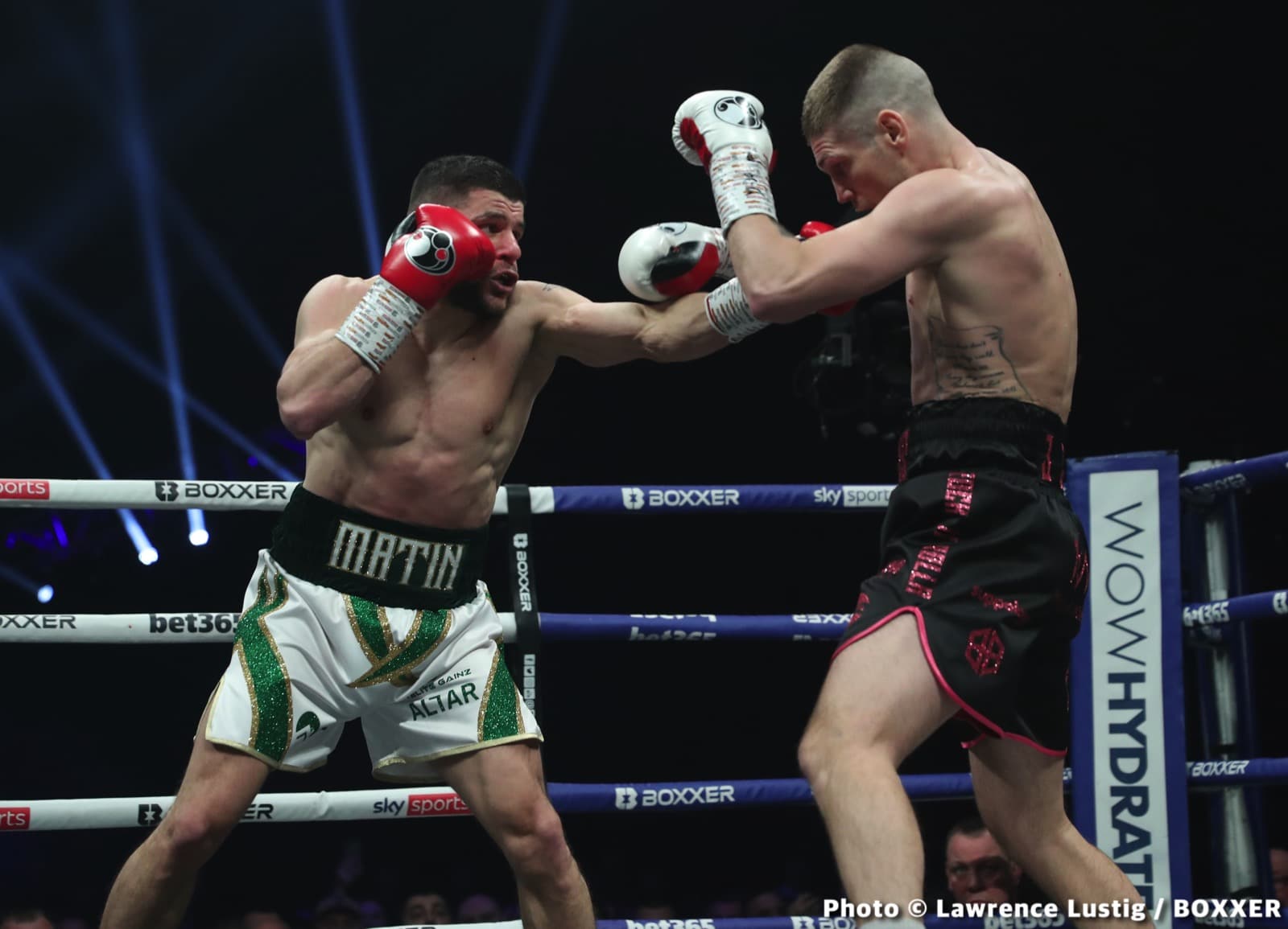 Photos: Savannah Marshall Knocks Out Hermans In Newcastle
