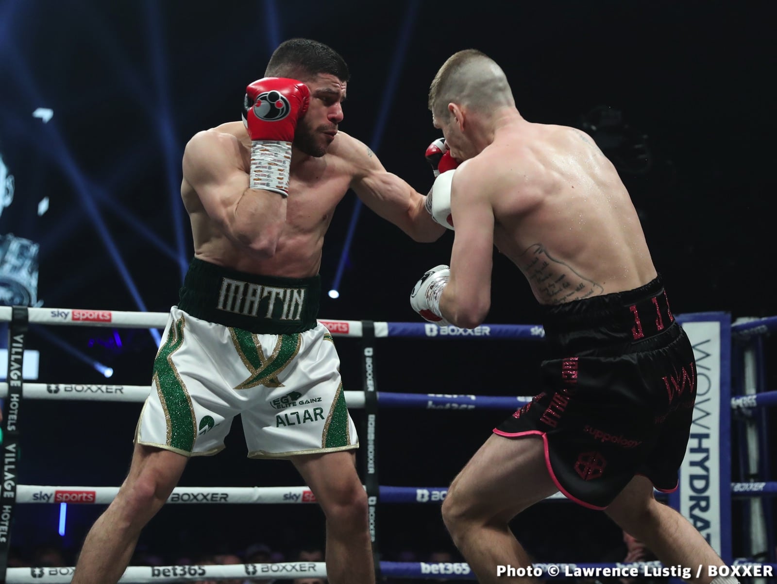 Photos: Savannah Marshall Knocks Out Hermans In Newcastle