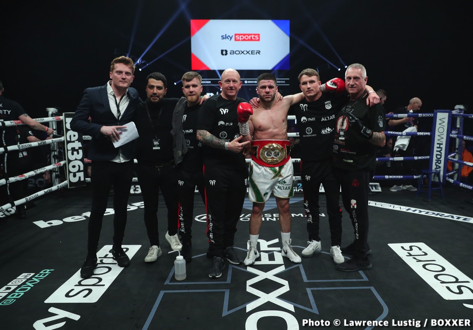 Photos: Savannah Marshall Knocks Out Hermans In Newcastle