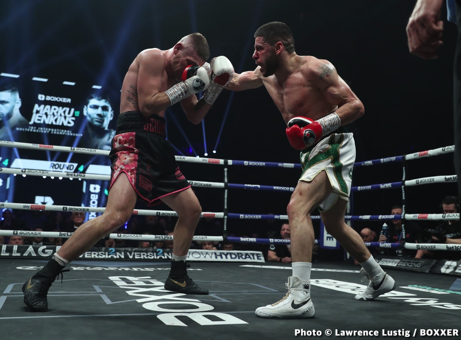 Photos: Savannah Marshall Knocks Out Hermans In Newcastle