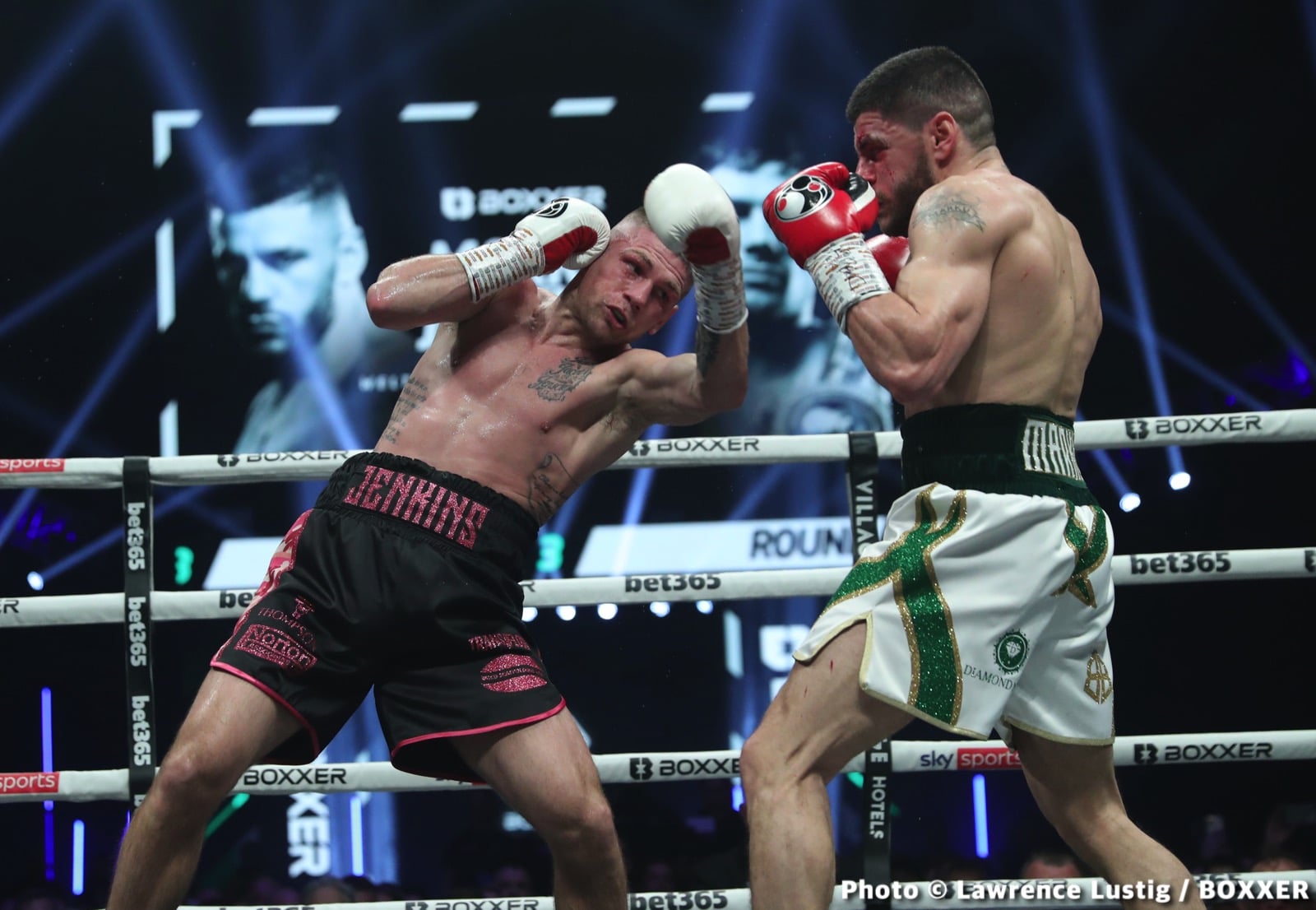 Photos: Savannah Marshall Knocks Out Hermans In Newcastle