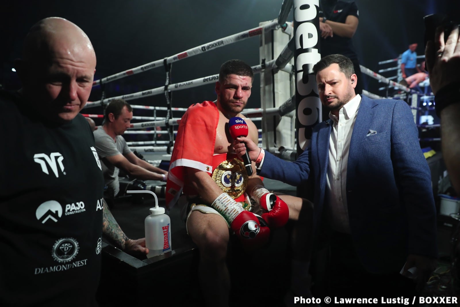 Photos: Savannah Marshall Knocks Out Hermans In Newcastle
