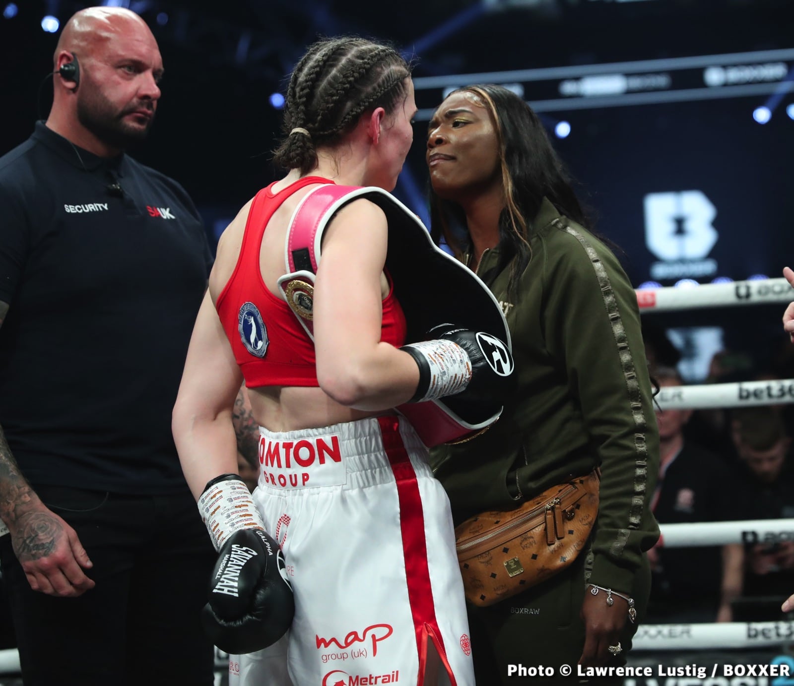 Photos: Savannah Marshall Knocks Out Hermans In Newcastle