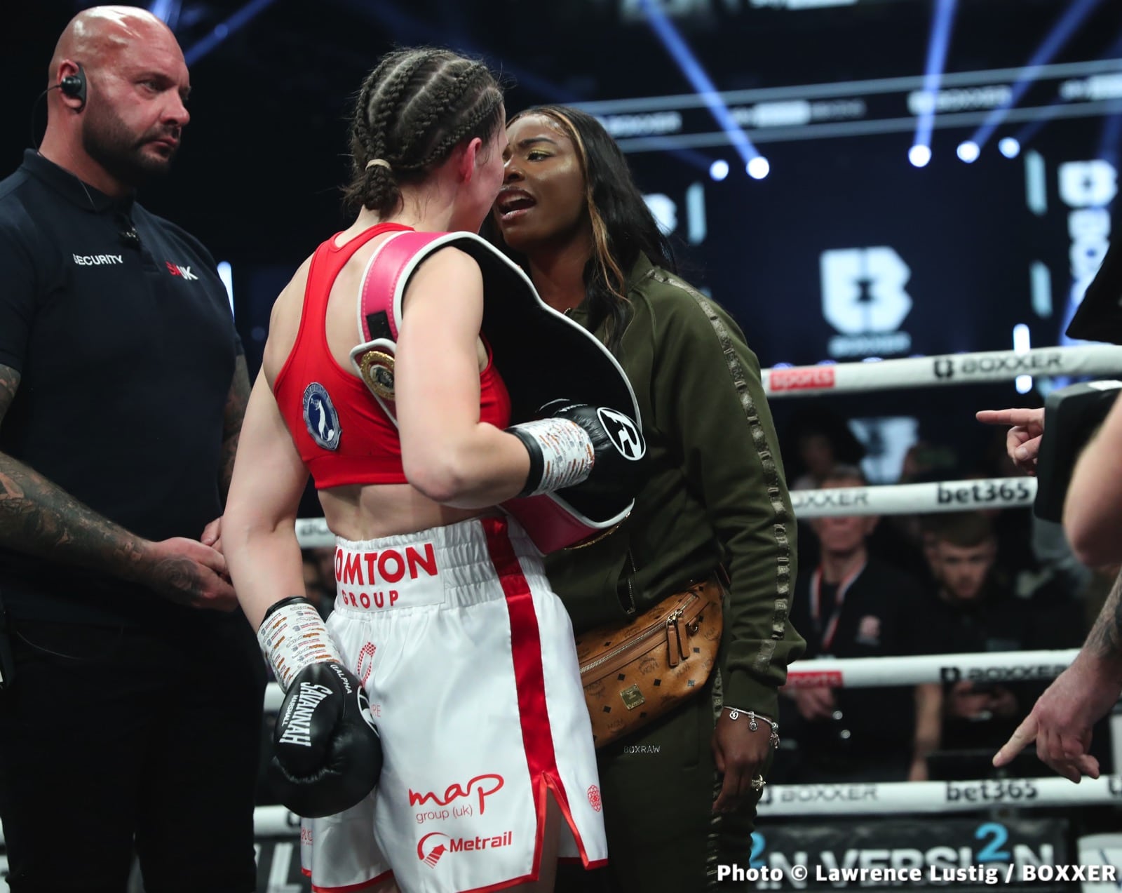Photos: Savannah Marshall Knocks Out Hermans In Newcastle