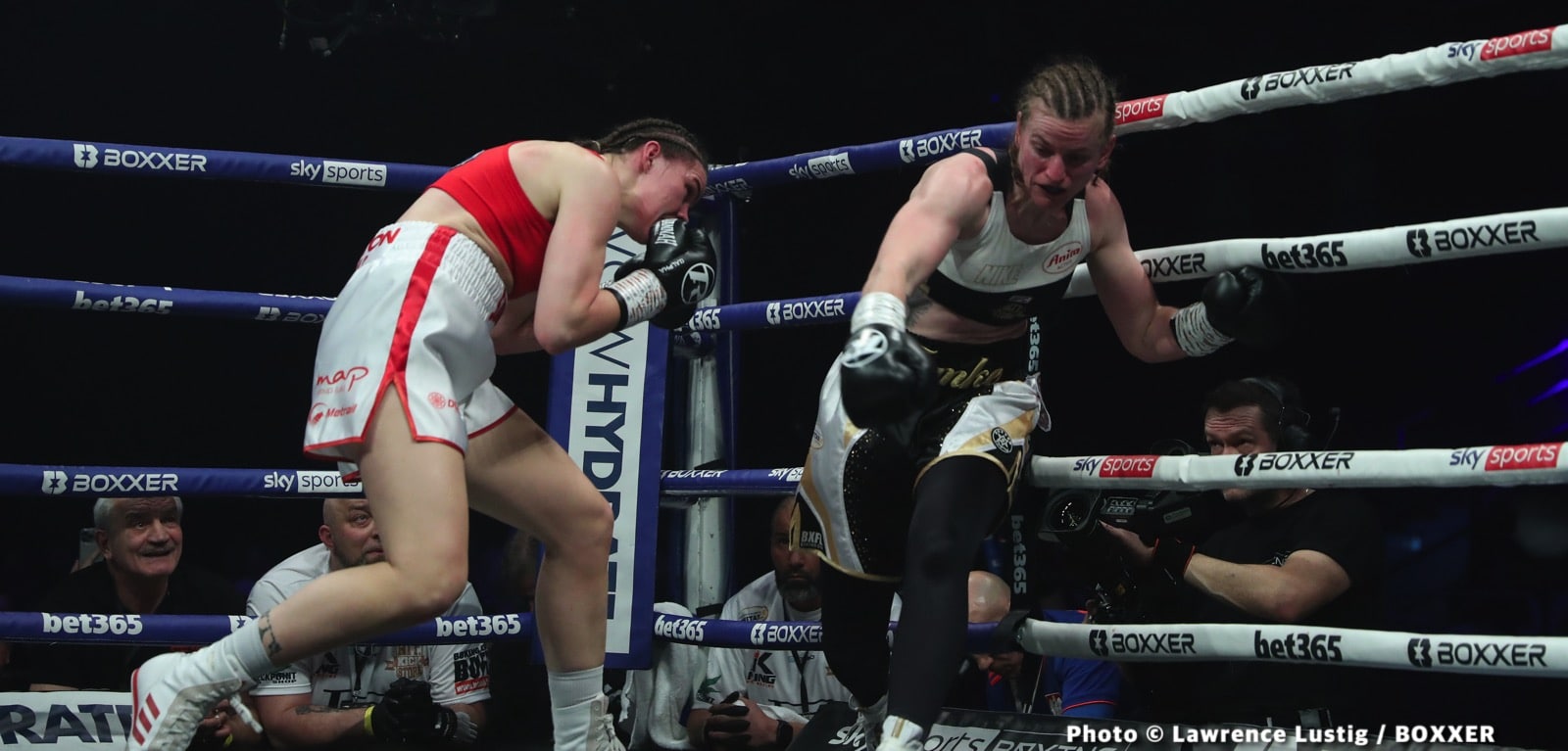 Photos: Savannah Marshall Knocks Out Hermans In Newcastle