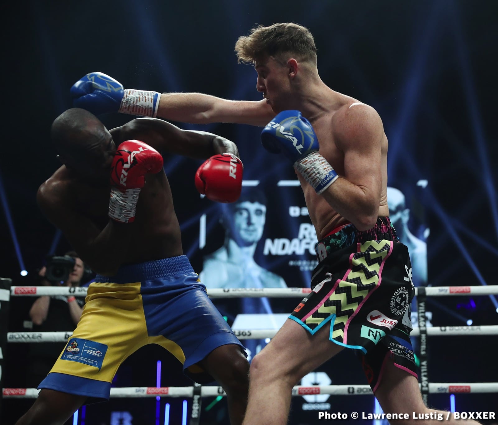 Photos: Savannah Marshall Knocks Out Hermans In Newcastle