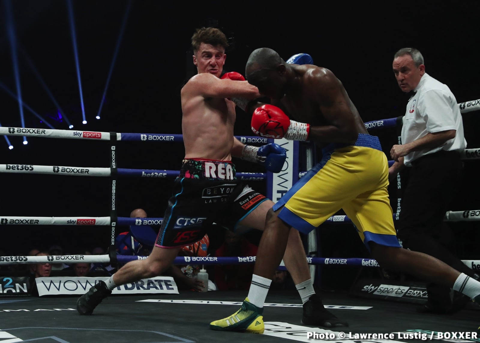 Photos: Savannah Marshall Knocks Out Hermans In Newcastle