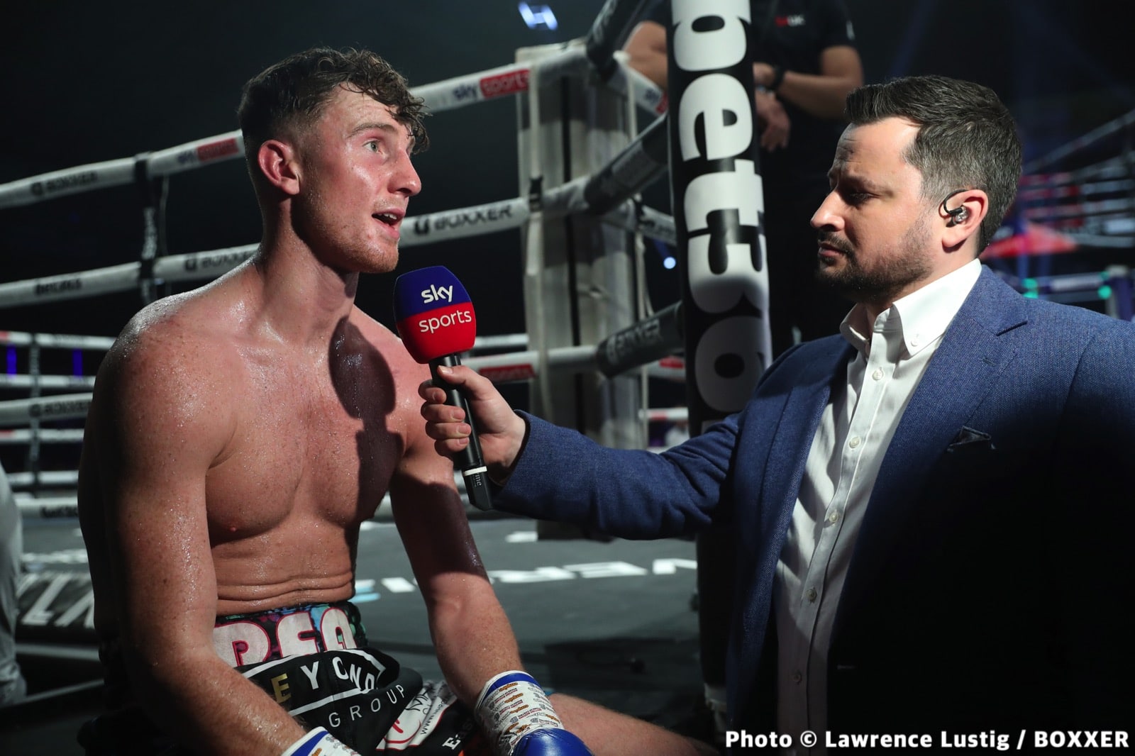 Photos: Savannah Marshall Knocks Out Hermans In Newcastle