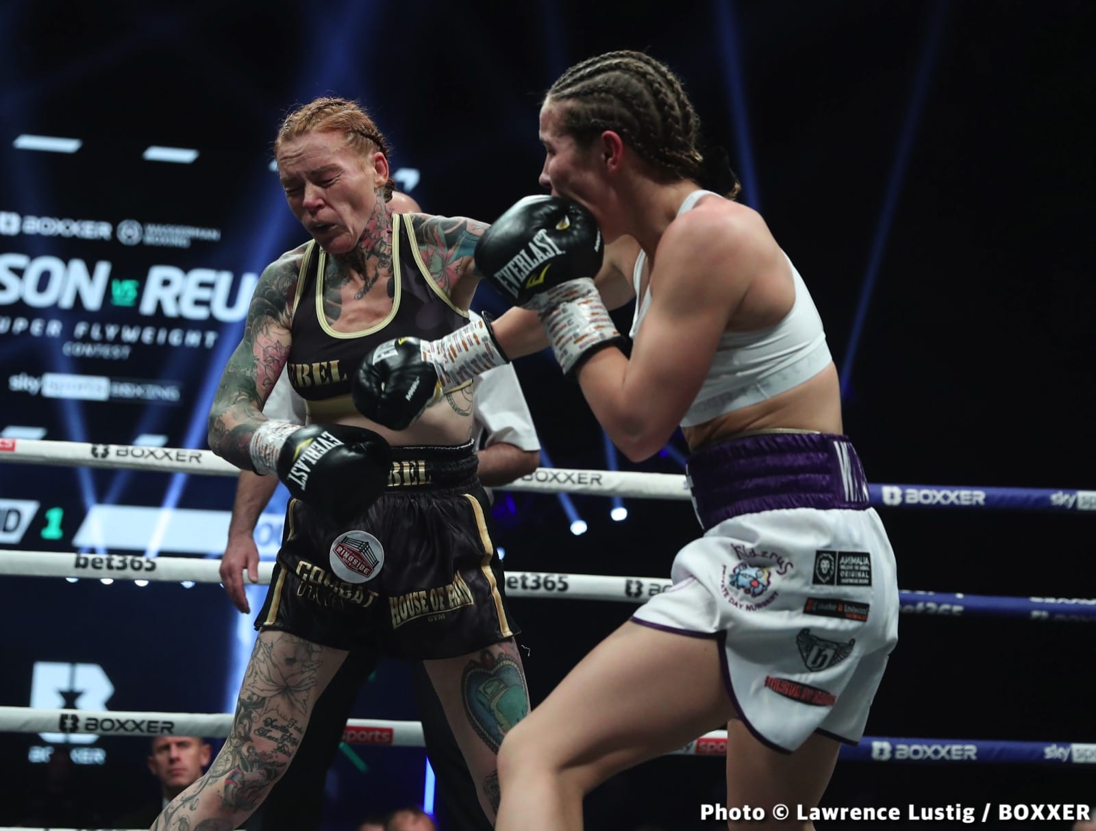 Photos: Savannah Marshall Knocks Out Hermans In Newcastle
