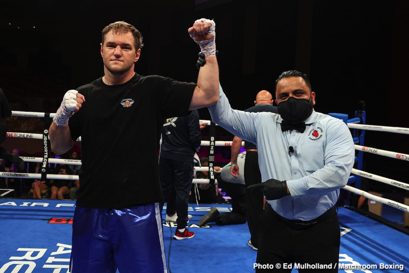 Boxing photo: image Andrey Fedosov KOs Majidov in 1st Round - Boxing Results
