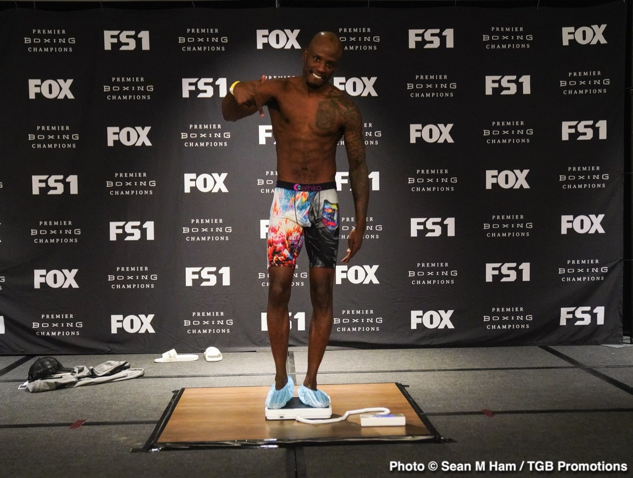 Watch LIVE: Harrison vs Perrella Weigh In