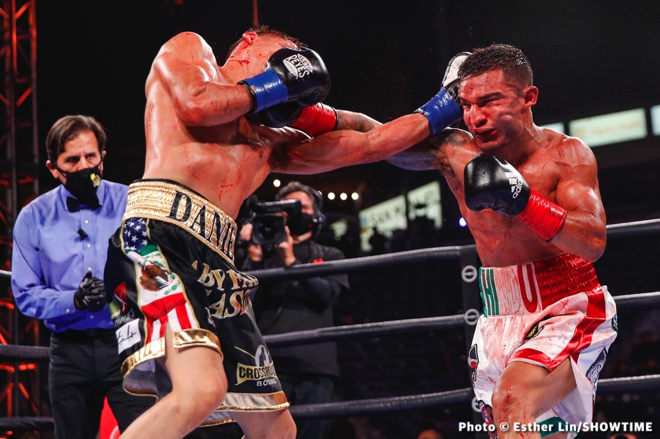 Photos: Brandon Figueroa Captures WBC Super Bantamweight World Title