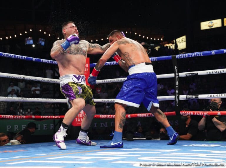 Ruiz defeats Arreola - Boxing Results