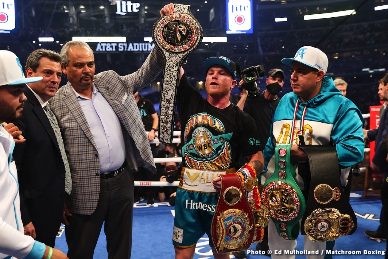 Eddie Hearn: Saunders has a triple fracture of eye orbital, surgery today