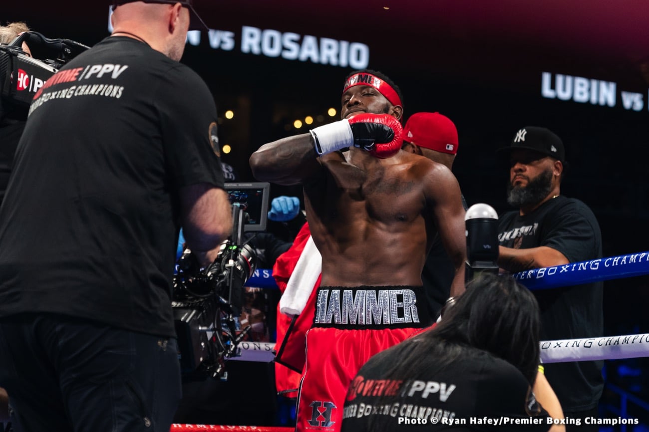 Photos: Gervonta Davis dethrones Mario Barrios in eleven