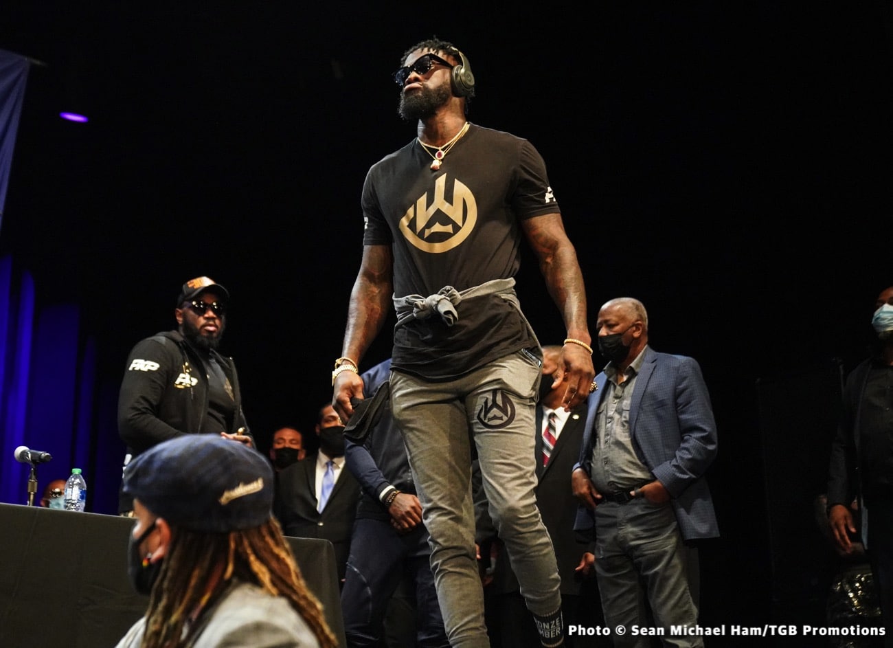 Tim Bradley tells Deontay Wilder to let his hands go on Saturday
