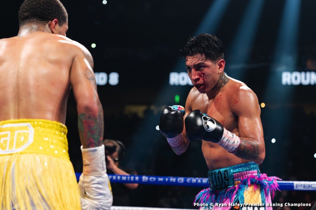 Photos: Gervonta Davis dethrones Mario Barrios in eleven