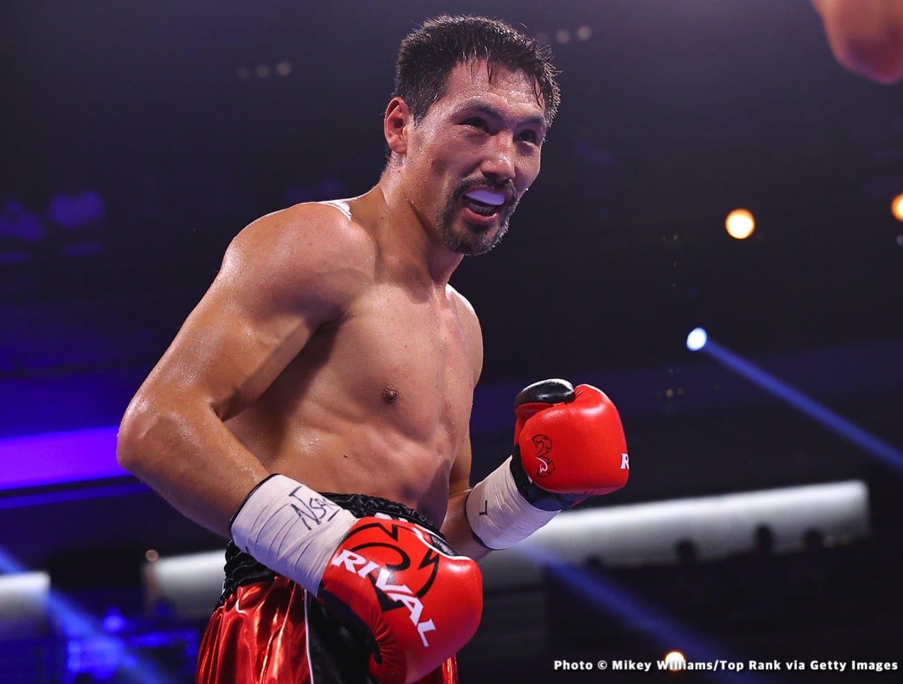 Photos: Loma is Back! Janibek Dominates Brant