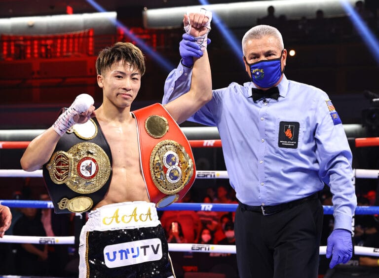 Naoya Inoue defends against Aran Dipaen on Dec.14th in Japan