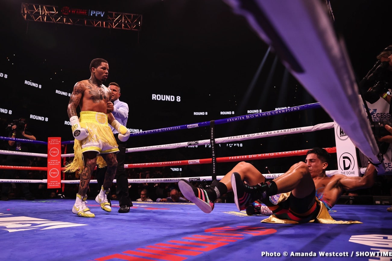 Floyd Mayweather's Inspirational Job In The Corner Sees Tank Davis Get The KO