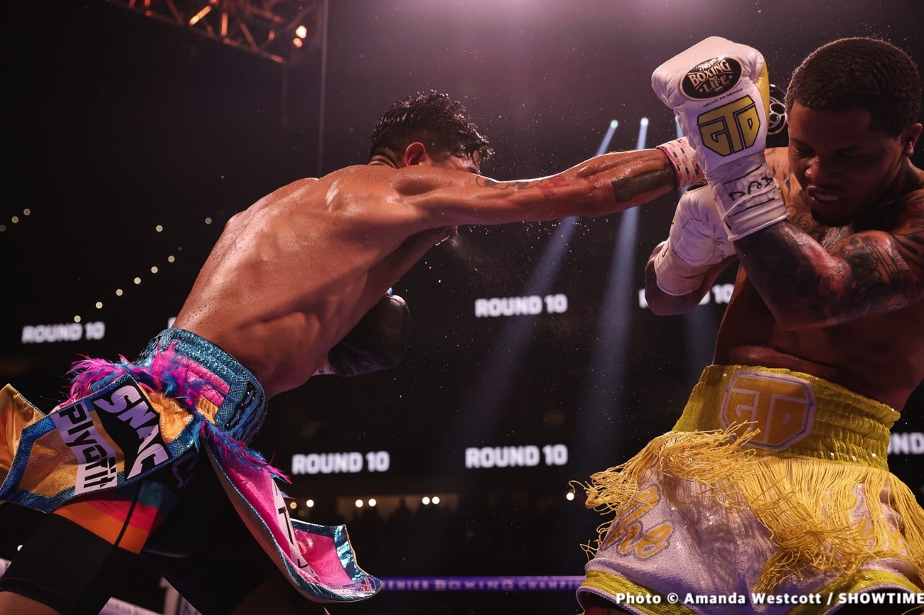 Floyd Mayweather's Inspirational Job In The Corner Sees Tank Davis Get The KO