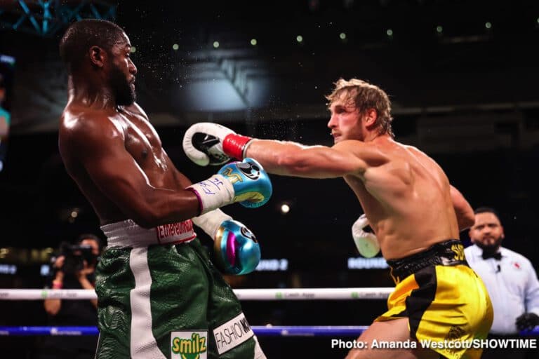 Mayweather goes the distance with Logan Paul, fans unhappy