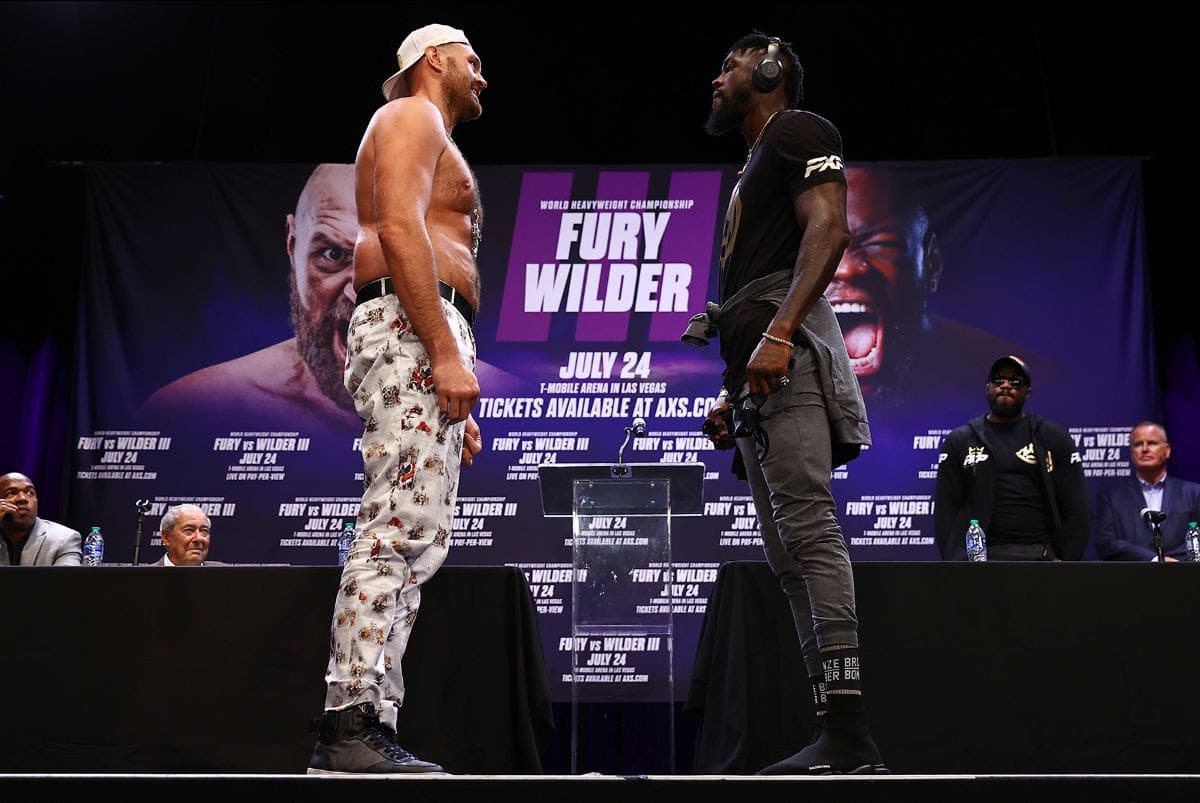 Tyson Fury taunts Deontay Wilder and trainer Malik Scott