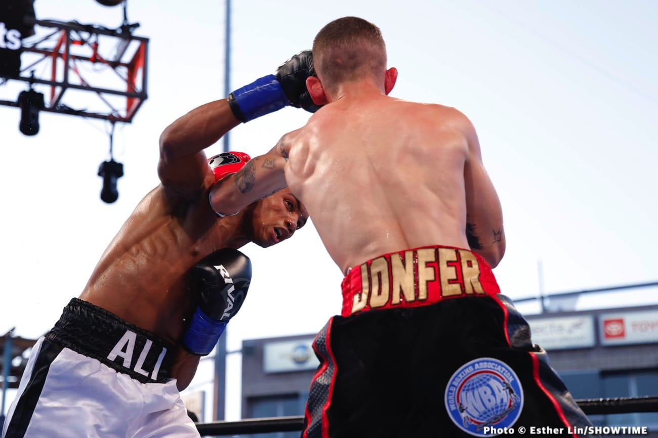Photos: Chris Colbert Remains Unbeaten