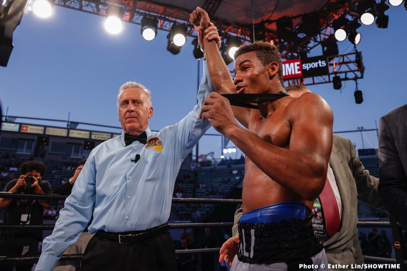 Photos: Chris Colbert Remains Unbeaten