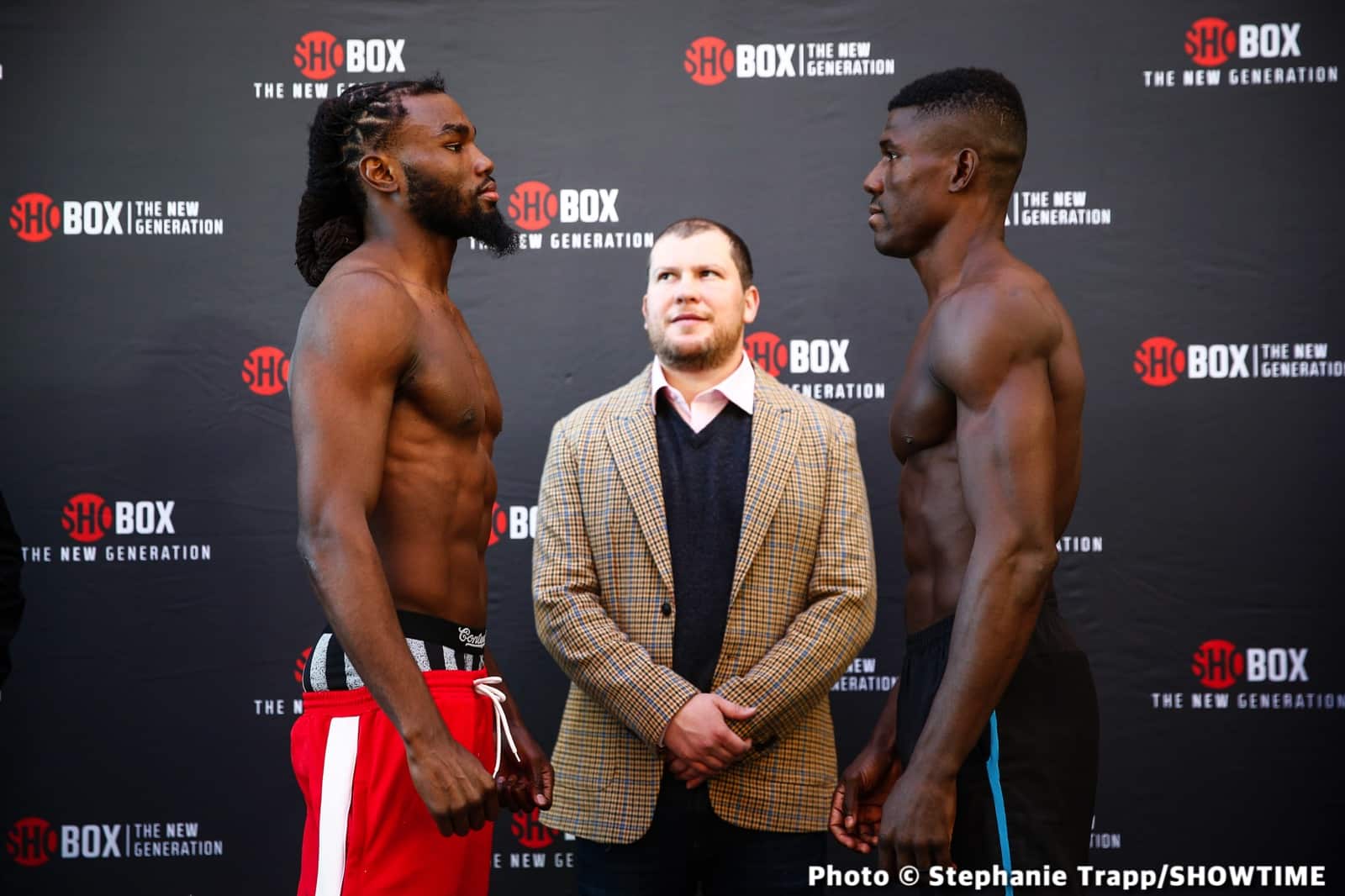 Sena Agbeko Upsets Top Prospect Isaiah Steen - Boxing Results