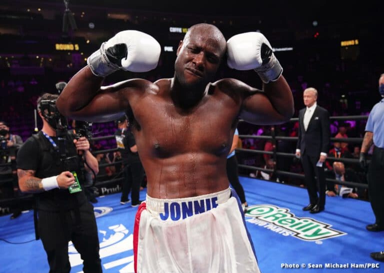 Ringside Coverage of Fox Sports from Prudential Center Newark, New Jersey